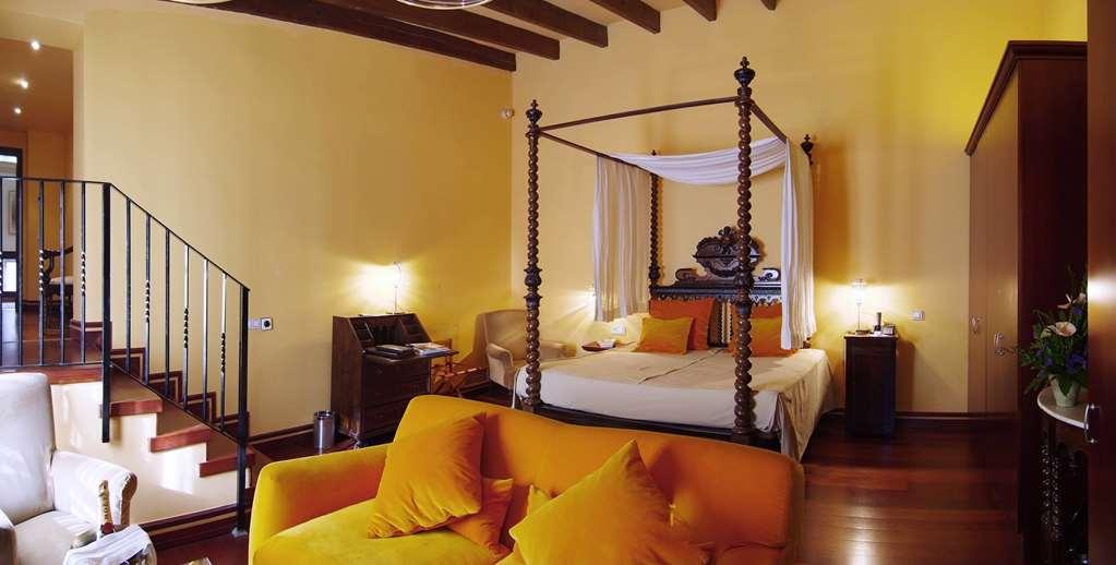 Palacio Ca Sa Galesa Hotell 5*